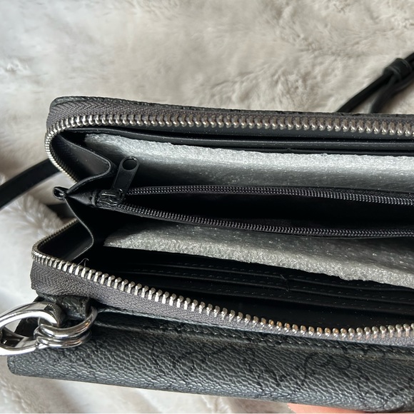 NEW Nine West Gray Crossbody Purse Candace Print - Picture 2 of 14